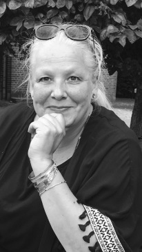 Bededamerne bedekvinde Henriette Holm Pathare bedemand miljøvenlig begravelse økologisk bisættelse